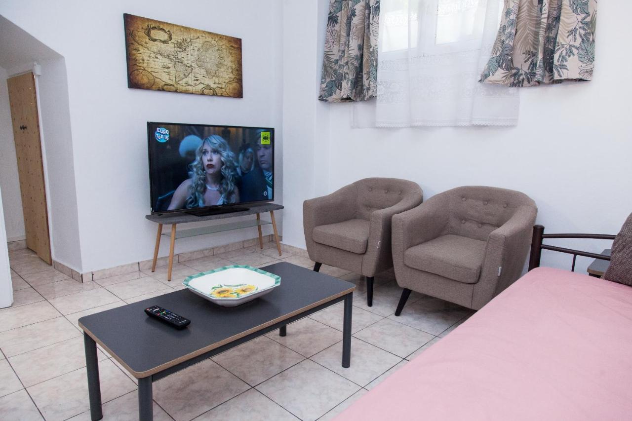 Cozy Apartment In Pireas Kültér fotó