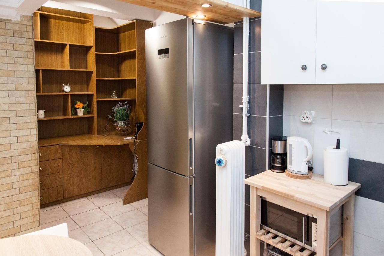 Cozy Apartment In Pireas Kültér fotó