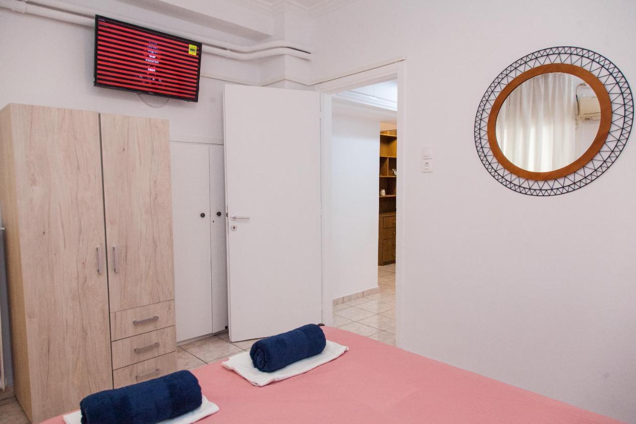 Cozy Apartment In Pireas Kültér fotó